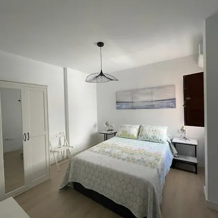 Luz De La Caleta Апартаменти Кадіс